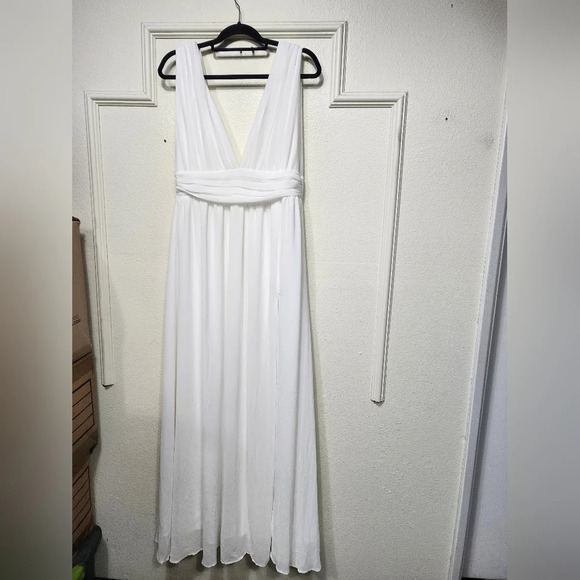 Lulus Heavenly Hues White Maxi Dress L Wedding Party Bridal NWOT - Picture 6 of 10